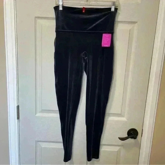SPANX Pants - Spanx Moon Shadow Velvet Leggings NWT Sz L